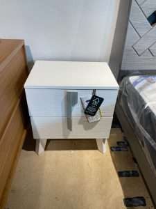 MESA DE NOCHE BLUE NOTE 23-BLANCO Y GRIS RUSTICO
