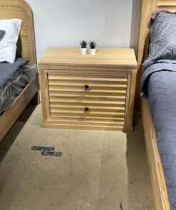 MESA DE NOCHE MIRAMAR BRUSHED TROPICAL FINISH